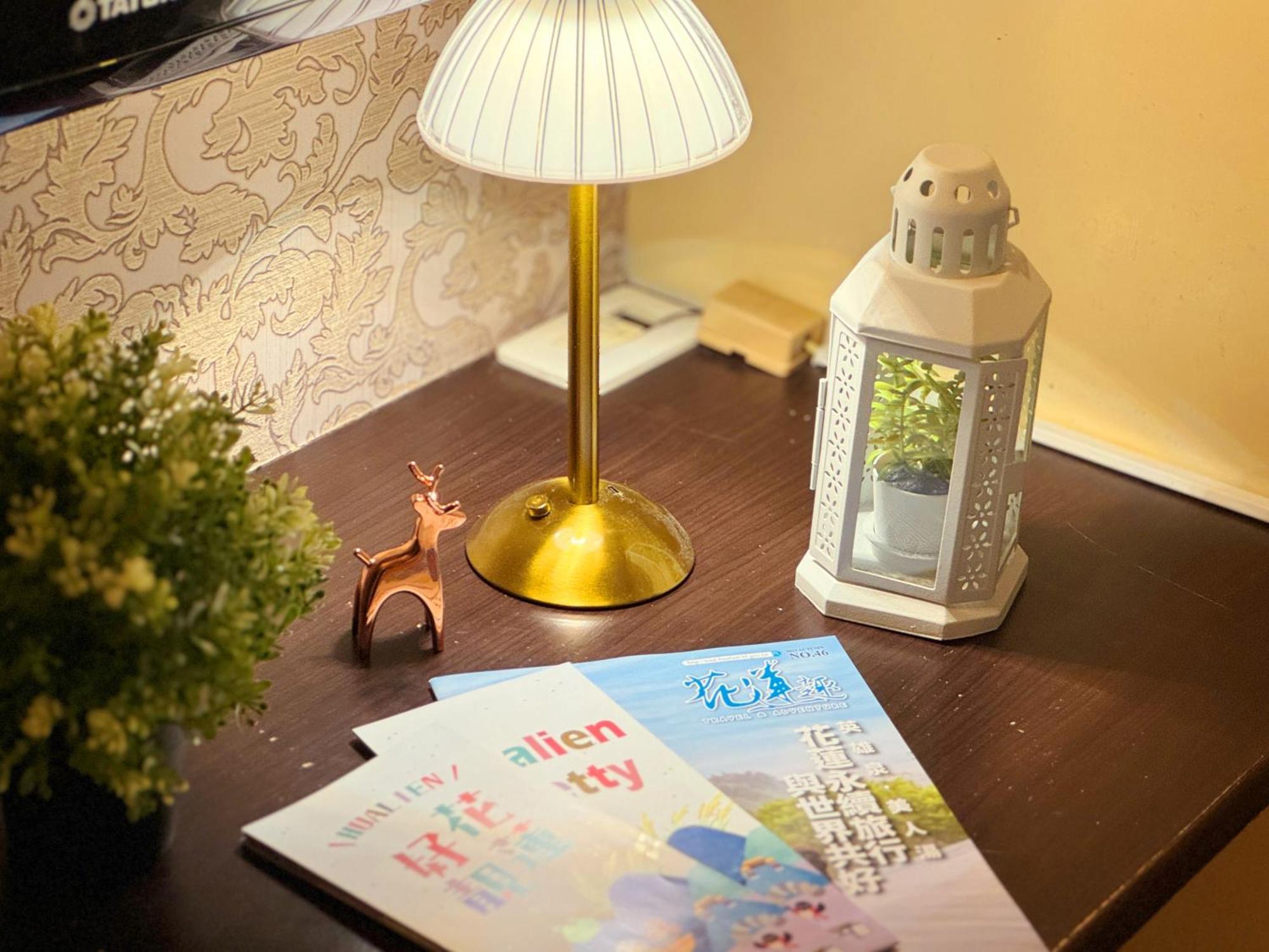 Finders Hotel Hualien Station Rum bild