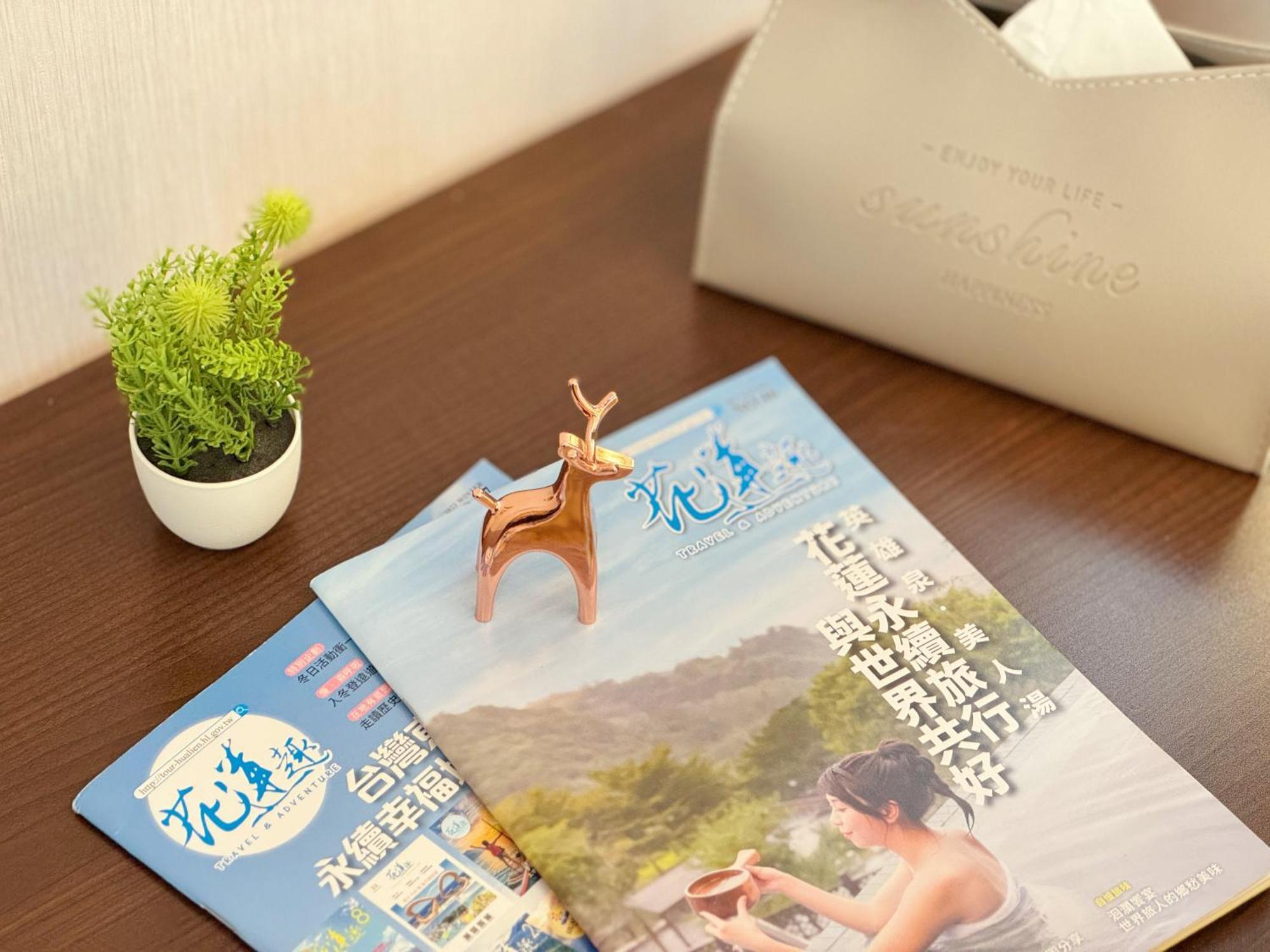Finders Hotel Hualien Station Rum bild