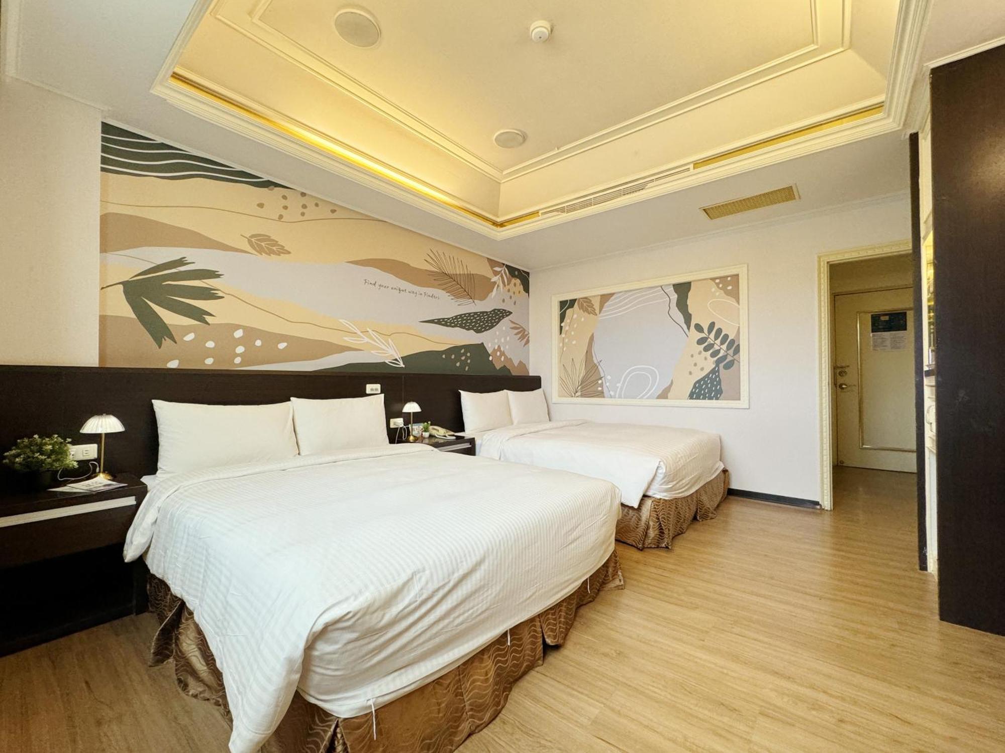 Finders Hotel Hualien Station Rum bild