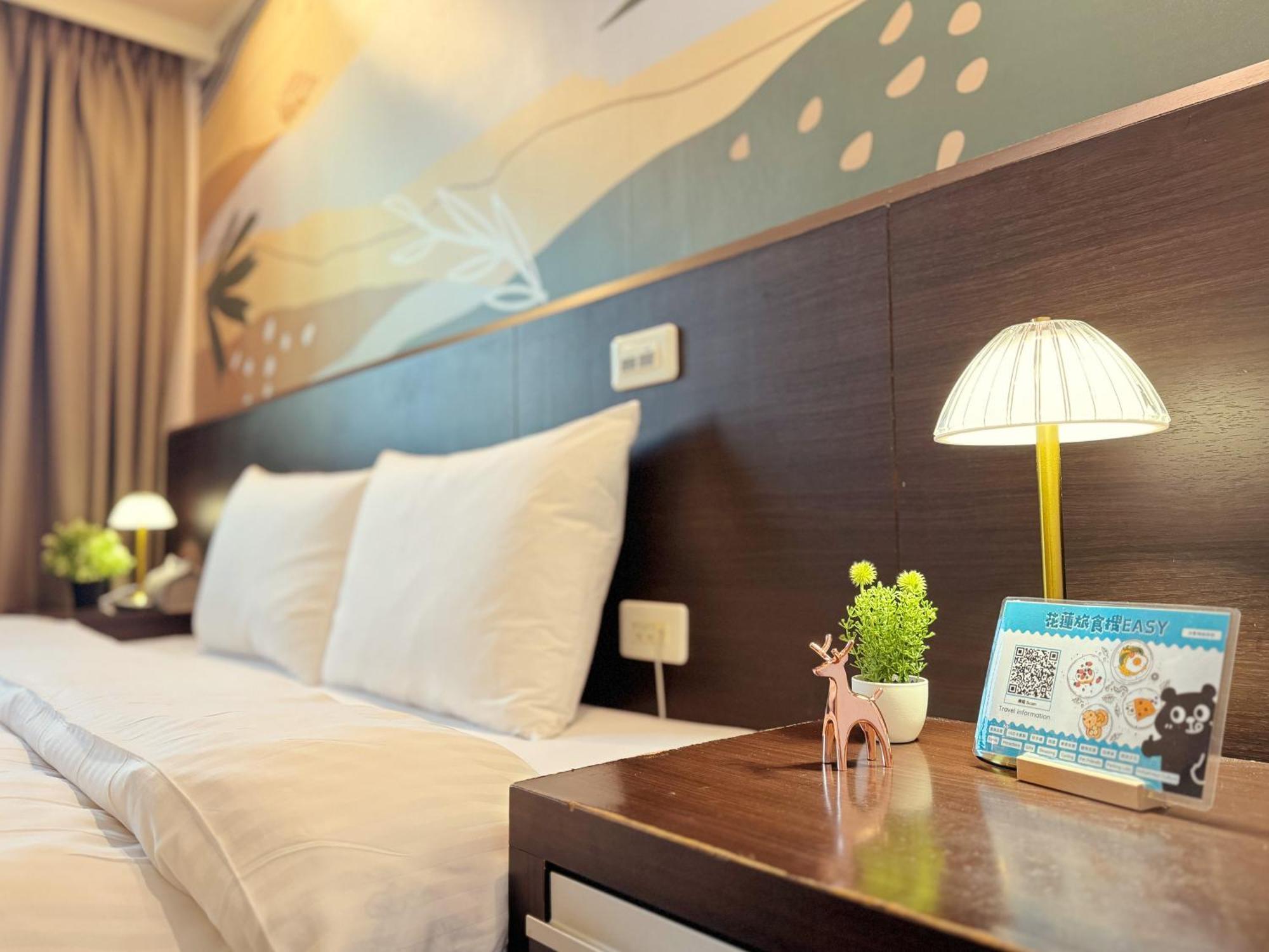Finders Hotel Hualien Station Rum bild