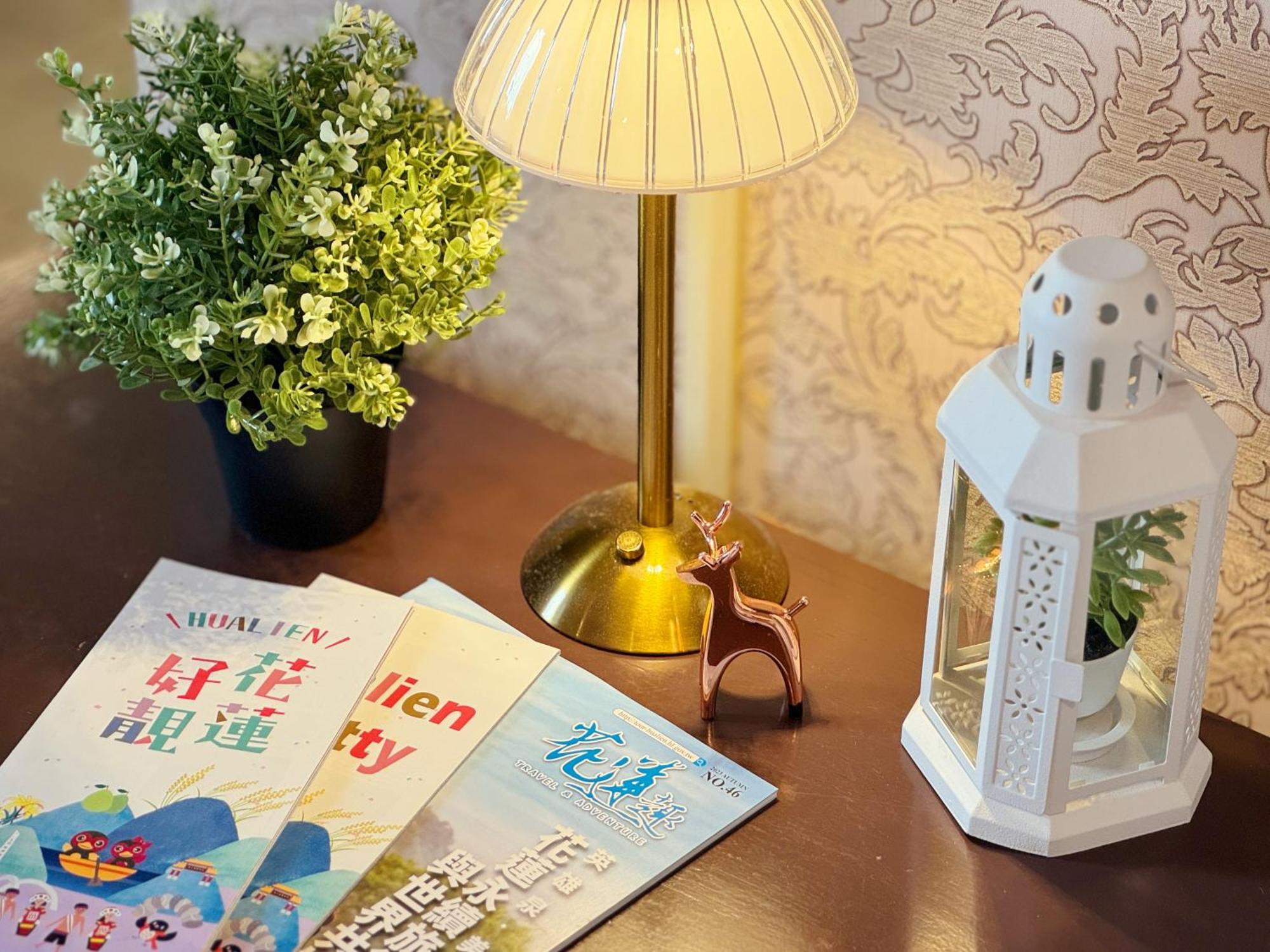 Finders Hotel Hualien Station Rum bild